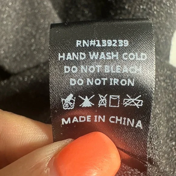 Pomander Place Vivianne Black Sweater Turtleneck Dress Size Medium - Picture 17 of 17